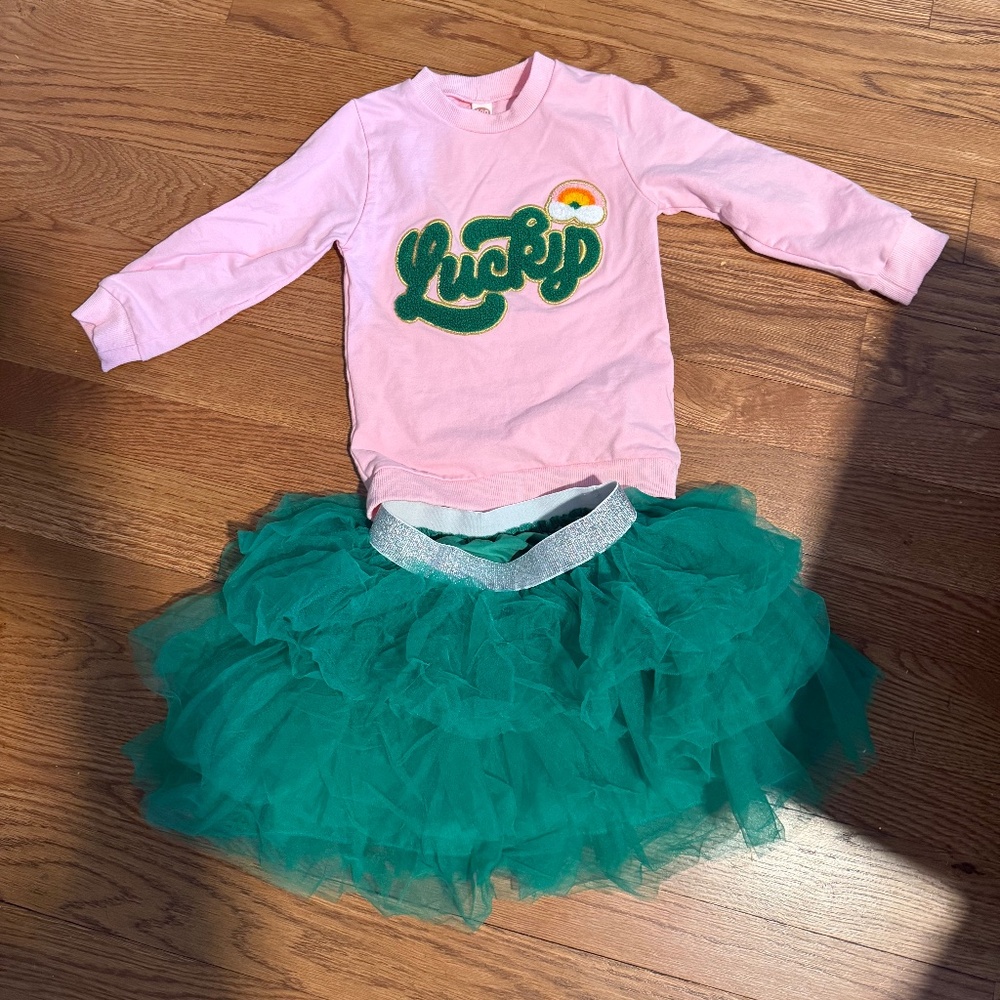 Girls Two-Piece Lucky Sweatshirt and Green Tutu - Size 3T